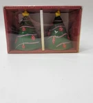 Pfaltzgraff Salt Pepper Shakers Christmas Tree 3.5" Hand Painted Sculpted (nos)*. Fixed Price $29.99.