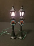 Holiday Time Christmas Village Town 4.5" Street Lamp Light Post Wreath. Fixed Price $6.99.
