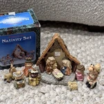 Vintage Polystone 12 Piece Nativity Set Including Creche Christmas Giftco. Fixed Price $39.99.
