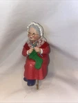 Vtg 1988 Hallmark Mrs. Santa Claus Knitting 5" Stocking Holder Hanger Grandma. Fixed Price $14.99.