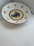 Villeroy & Boch Toys Fantasy 6.5 Fluted Christmas Bowl Decorative Candy Dish. Fixed Price $13.00.
