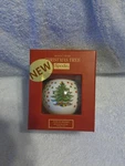 Spode Christmas Tree Annual Polka Dot Bauble Ornament New In Box. Fixed Price $19.24.