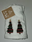 Deborah Connolly Designs Hand Towel Set Of 2 White With Christmas Trees Holiday. Fixed Price $12.50.