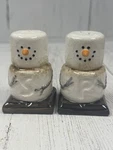 Midwest Of Cannon Falls The Original Smores Salt & Pepper Shakers 3 Pc Set. Fixed Price $15.00.