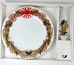 Andrea By Sadek Christmas Garland Cake Plate 10.5" Server Fine Porcelain Japan. Fixed Price $24.99.