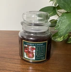 Yankee Candle Pine Berry Jar 14.5 Oz New 1262403 Rare Burns 65-90 Hours. Fixed Price $11.24.