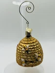 Old World Christmas Glass Blown Ornament, Bee Skep (with Owc Gift Box). Fixed Price $21.24.