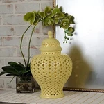 Hotel Du Cobb By Dennis Basso Soft Yellow Ginger Jar Lantern Led Light H487222. Fixed Price $40.00.