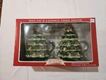 Mr. Christmas 90TH Anniversary Set Of 2 Lidded Tree Mugs 16 0Z New. Fixed Price $7.00.