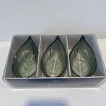 New Pier 1 Glass Tea Light Holders Green Leaf Set Of 3 Unopened Box. Fixed Price $18.00.