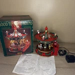 Vintage Maisto Holiday Merry Go Round Carousel Musical Animated Christmas Decor. Fixed Price $44.97.