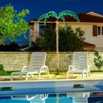 Lighted Palm TREE,7/5/4 Ft Led Artificial Coconut Trees Patio,pool,yard, Holiday. Fixed Price $56.99.