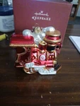 Hallmark Keepsake Elegant Engine Blown Glass Ornament Handcrafted Poland 2017. Fixed Price $19.95.
