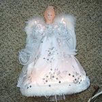 Vickerman 12" Lighted Angel Tree Topper White Silver 10 Lights Box & Extras. Fixed Price $33.15.