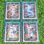 2024 Topps Holiday Rookie Lot -yamamoto Sp Lights Neck, Skenes, Holliday, Barger. Fixed Price $9.99.