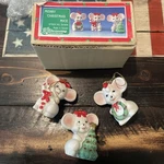 Vtg Merry Christmas Ceramic Mice Whimsical Set Of 3 Wreath Candy Cane Tree. Fixed Price $12.95.