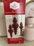 Holiday Time Honeycomb Christmas Ornaments Red Gold Paper Finial Set Of 3 Nib. Fixed Price $12.00.