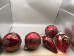 Set Of 5 Red With Gold Filigreed Glass Christmas Ornaments Matte And Gloss. Fixed Price $19.85.