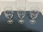 Pfaltzgraff Winter Frost 16 Oz Beverage Drinking Glasses Set Of Three. Fixed Price $25.00.