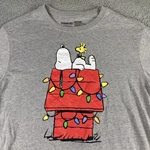 Peanuts Men's Medium Snoopy Woodstock Christmas Holiday Lights Gray T-shirt. Fixed Price $10.95.