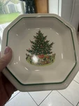 Pfaltzgraff Christmas Heritage Square Candy Dish. Fixed Price $6.99.