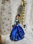 Disney Store Frozen Anna 2014 Sketchbook Christmas Holiday Tree Ornament Nwt. Fixed Price $28.95.