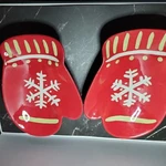 Hallmark Red White Snowflake Christmas Mitten Serving Dishes Candy Bowl. Fixed Price $15.00.
