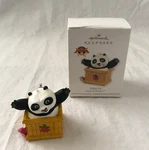 Hallmark Keepsake Baby Po Kung Fu Panda Christmas Ornament 2011. Fixed Price $12.99.