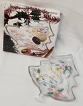 New Savoir Vivre Embossed Christmas Tree Glass Candy Dish Bells Holly Poinsettia. Fixed Price $15.99.