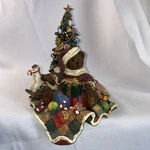 Grandeur Noel Collectible Christmas Bear Stocking Holder Original Box. Fixed Price $12.50.