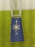 Nib Banberry Designs Winter Snowflake Metal Rhinestone Ornament Piece Door Hall. Fixed Price $11.99.