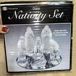 Chadwick Glass Nativity Mirrored Base Christmas Holiday 7 Piece Vtg 1995. Fixed Price $21.99.