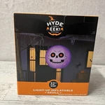 Halloween Hyde And Eek Round Light Up Inflatable Skull 32 Decoration New. Fixed Price $19.99.