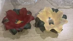 Partylite P8627U Poinsettia Pair- Read. Fixed Price $18.00.