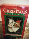 1995 Gibson Greetings Christmas Collectibles Making Friends Ornament Bunnies. Fixed Price $10.00.