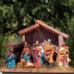 Christmas Nativity Figurine - Scene Statue With Wooden And Moss Stable. Fixed Price $25.08.