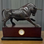 Bey-berk Bull Bronze Electroplated Figurine Clock Desk Decor Sculpture. Fixed Price $142.17.