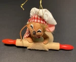 Annalee 2013 Chef Mouse Christmas Holiday Onament Baking Collectible 4. Fixed Price $15.00.