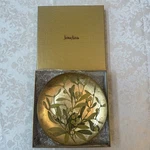 Neiman Macus Salad Plates Seems Of 4 Made Italy Vietri New. Fixed Price $45.00.