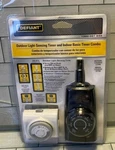 Defiant Outdoor Light-sensing Timer & Indoor Basic Combo New 1000 051 844. Fixed Price $10.39.