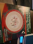 Royal Seasons Snowmen Round Serving Bowl Stoneware Christmas 10 Inch. Fixed Price $5.00.