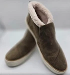 Tom Women Paxton Brown Suede Boots W/faux Fur Trim At Ankle, Size 11. Fixed Price $8.00.