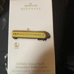 'up Streamliner Buffet Coach' 'lionel Train Series' New Hallmark 2010 Ornament. Fixed Price $9.00.