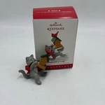 Hallmark Keepsake Ornament Mischievous Kittens #17 In The Series 2015. Fixed Price $19.95.