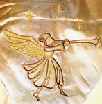 Yuletide Treasures Christmas Tree Skirt Ivory 5 Gold Angels Trumpeting 48" New. Fixed Price $16.45.