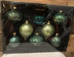 Robert Stanley Glass Christmas Baubles Set Of 8 Green Gold Holiday. Fixed Price $23.00.