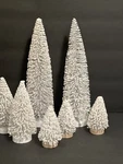Vickerman 5"/7"/14" White Snow Oval Artificial Christmas Tree, Unlit Pieces. Fixed Price $47.17.