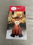 Holiday Time Highlander Cow 3.5 Ft Airblown Inflatable Christmas Yard Lights New. Fixed Price $28.00.