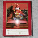 Windsor Heavy Cast Iron Soldier Drummer Christmas Stocking Mantel Hook Holder. Fixed Price $31.90.