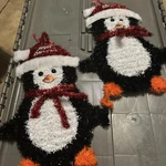 Merry Christmas Tinsel Wall/home Decor 13 X 10 Penguin Set Of Two. Fixed Price $15.00.